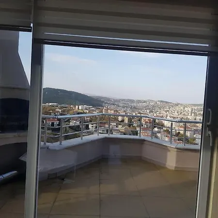 Aden Sehir Ve Doga Manzarali 4 Katli Villa *