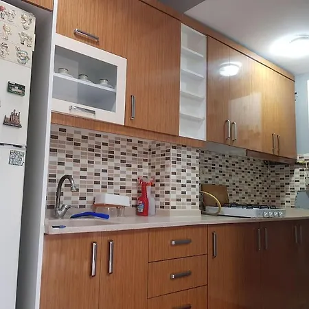 Aden Sehir Ve Doga Manzarali 4 Katli Cekirge