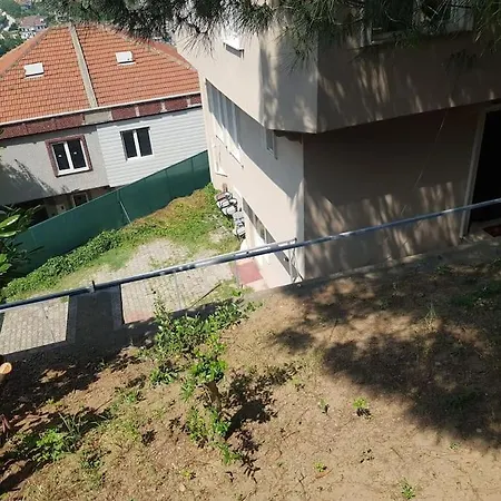 Villa Aden Sehir Ve Doga Manzarali 4 Katli
