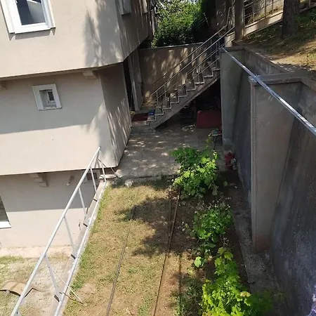 Villa Aden Sehir Ve Doga Manzarali 4 Katli *